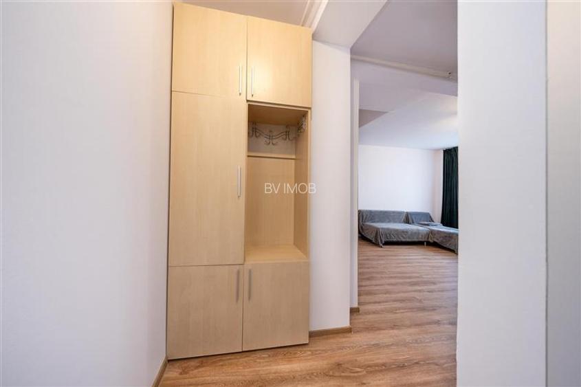 Vanzare apartament 2 camere, central , cu scara interioara Comision 0% - 11
