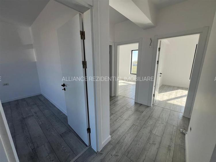 Vila individuala/ 4 camere /3 bai teren 350mp - 12