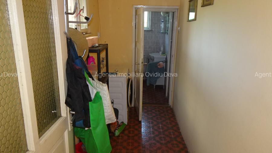 Vand casa solida in Deva, zona Horea, suprafata totala de teren 3450 mp, - 10