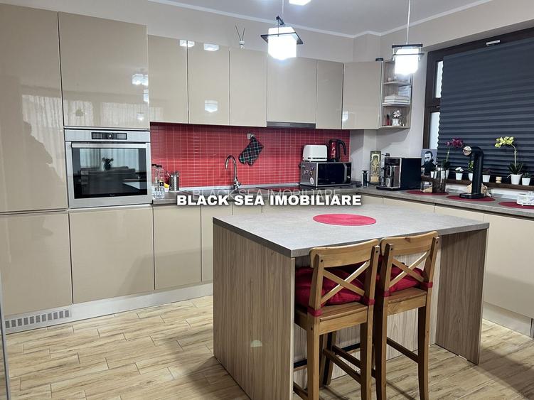 Vila de 7 Camere D+P+1+POD - Curte si garaj, EFORIE NORD Ocazie unica - 6