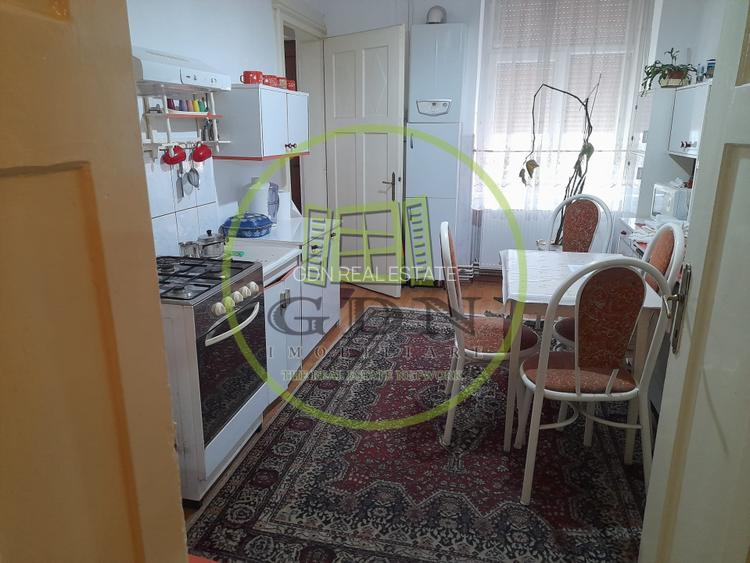 Apartament 2 camere de vanzare la casa  str.Plopului  Fagaras  jud. Brasov - 4