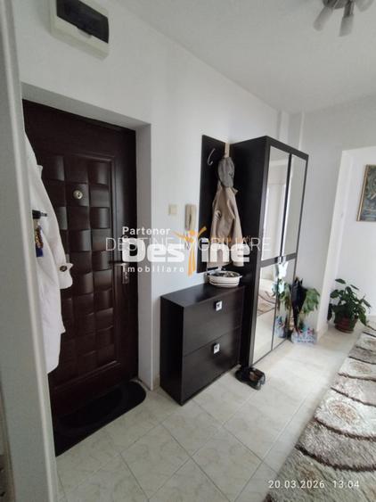 Apartament de vanzare 2 camere, decomandat, zona ultra centrala, semi / mobilat - 9