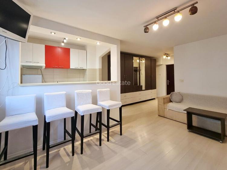 INCHIRIERE garsoniera Bloc Mixt etaj 5 Termoficare Metrou Lujerului Timonierului - 3