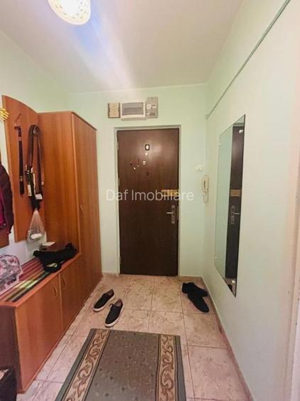 106900 euro - 3camere-70mp- etaj 3 -metrou brancoveanu - 6