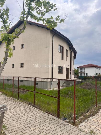Vila de vanzare Henri Coandă - 21