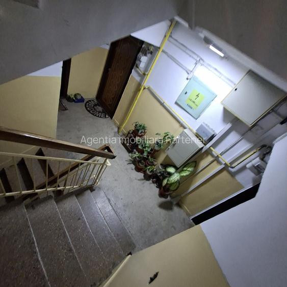 3 camere Calea Bascov , centrală/ finisaje clasice , LIBER / ușor negociabil ! - 18