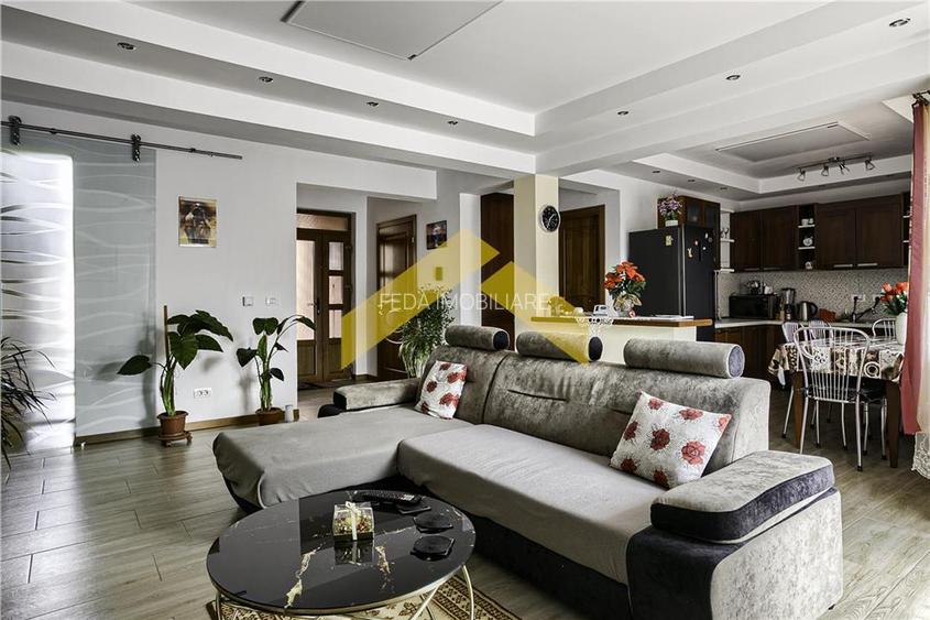 Casa tip duplex de vanzare Vladimirescu - 2