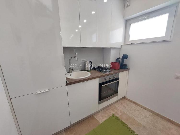 Casa Piata Universitatii-Teatrul National, amenajata, mobilata si utilata - 8