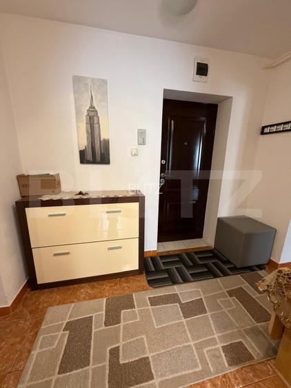 Apartament 2 camere, decomandat, boxa, etaj intermediar - 6