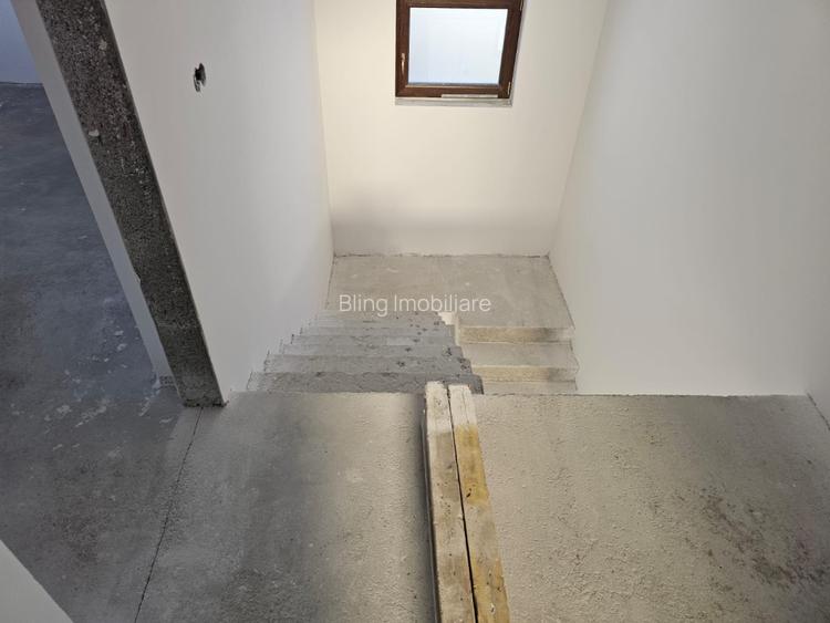 Casa individuala , 4 camere , 3 bai ,150 mp , teren 500 , Dezmir  - 8