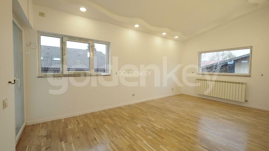 Vila spatioasa cu 6 camere si 500mp teren - 8