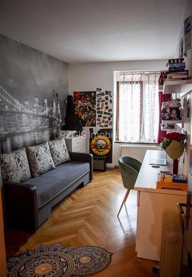 Apartament 3 camere la casa, 200 m de Poarta Schei - 3