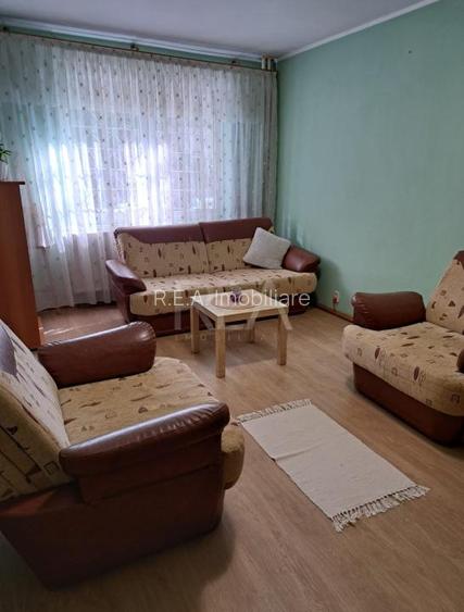 Garsoniera- Bloc Mixt- Petre Ispirescu - 2