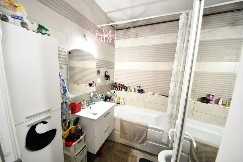 De vanzare casa cu 3 apartamente + anexa 75 mp, Comision 0% - 11