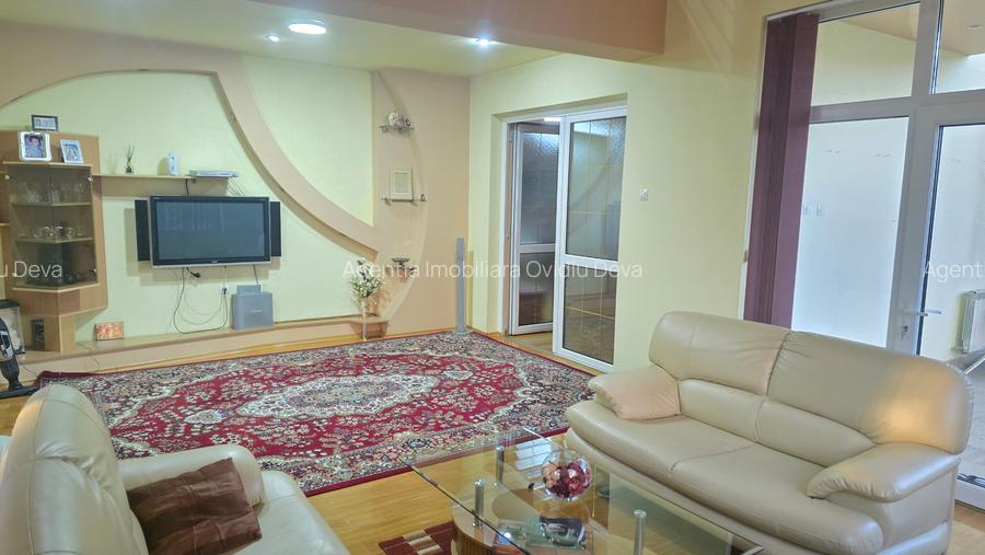 Vand casa de locuit sau pentru pensiune in Deva, zona 22 Decembrie, S+P+1+M, - 3