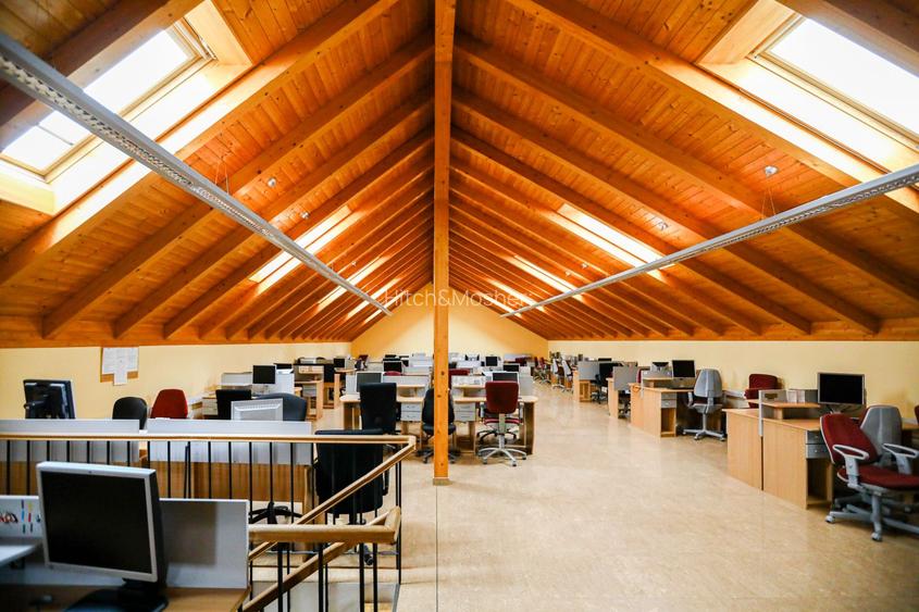 Infrastructură Premium pentru Afaceri IT - Disponibilă Acum - 26