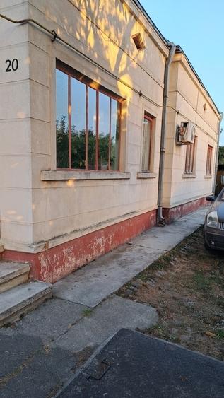 Oportunitate dezvoltare/constructie 2 proprietati Casa+teren 2200 m2,zona buna,