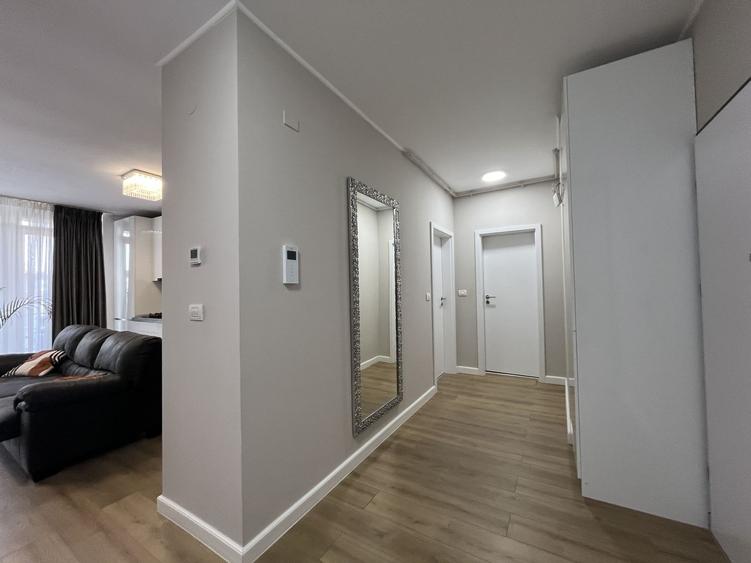 Apartament de inchiriat -2 camere + parcare