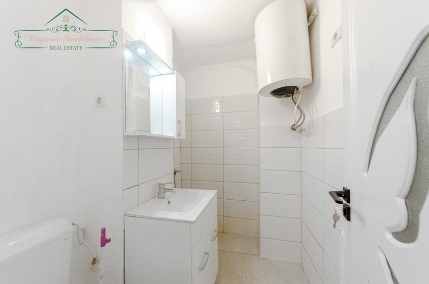 Garsonieră confort 1, cu centrală proprie, oraș Pecica, Arad