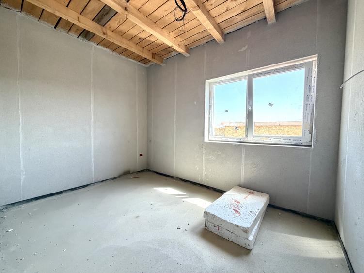 Duplex perete dublu, 4 camere, 166 mp utili, 405 mp teren - Dumbravita