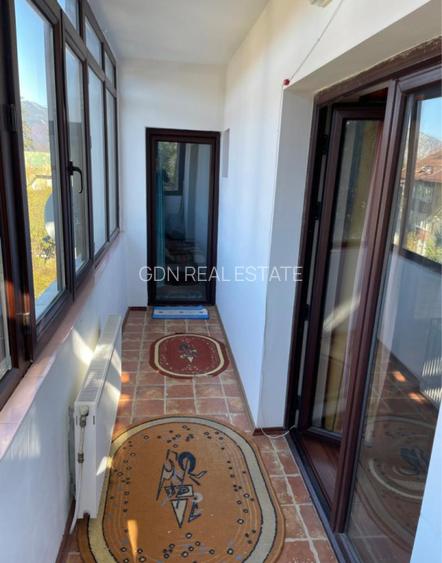 Apartament 3 camere &acirc; Etaj 1/3 &acirc; Predeal Zona Ursuletul - 6