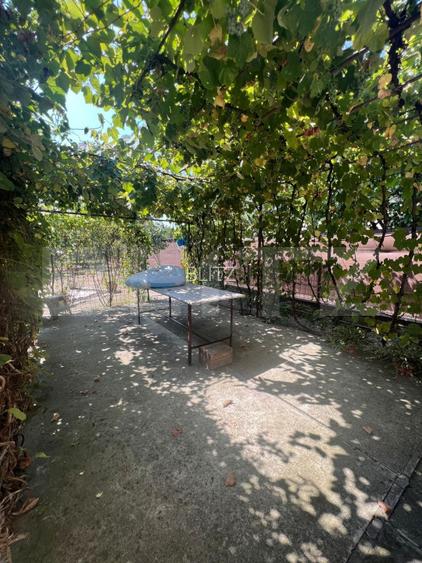 Casa individuala intr-o zona de case, 260mp, teren 500mp zona Pod Ira - 13