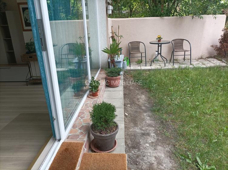 Apartament 3 camere liber la vanzare zona Dealul Cetatii - 2