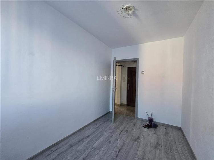 Apartament 3 camere de vanzare in Bacau zona Republicii - 11