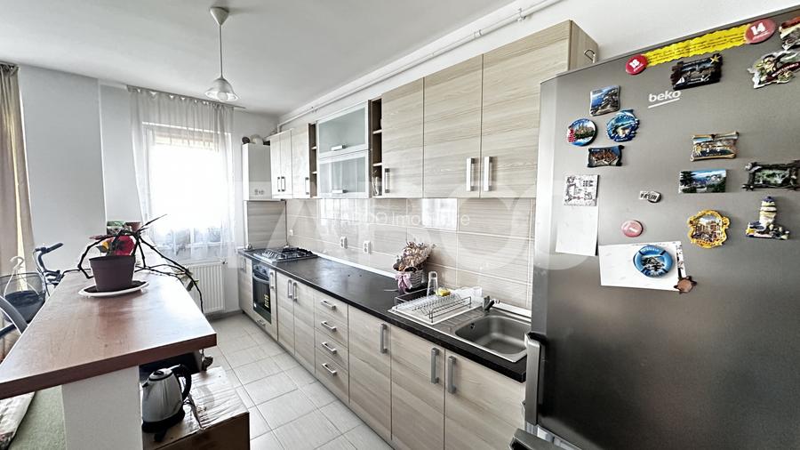 Apartament 2 camere mobilate utilate balcon parcare Calea Cisnadiei - 2