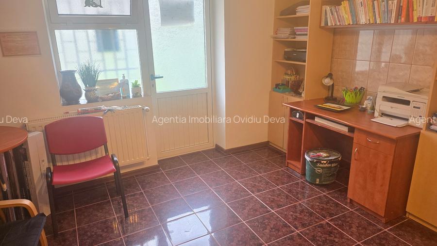 Vand garsoniera decomandata in Deva, zona Zamfirescu, parter, scurgeri separate - 6