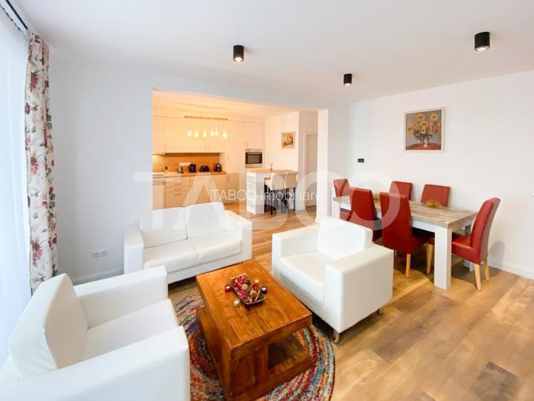 Casa cu 4 camere si vedere panoramica chiar la intrare In Cristian - 3