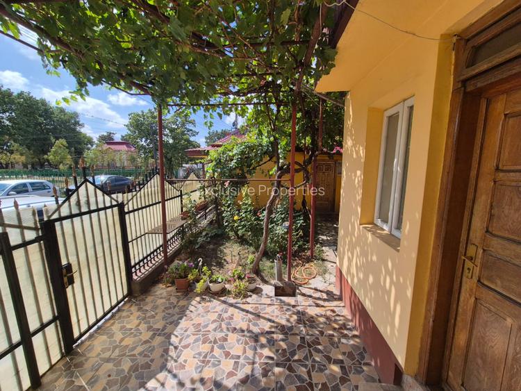 Buzau Casa langa liceul Hasdeu, langa pe str. Plevnei - 5