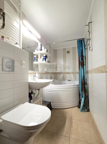 Brancoveanu Apartament 4 Camere Centrala / bloc 92  - 7