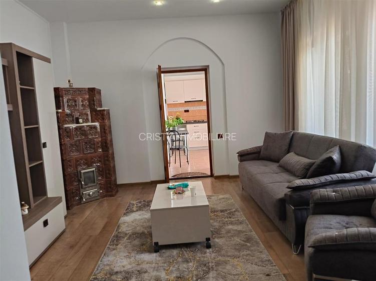 zona Gradinii Publice Casa pretabila pentru 2 familii 150mp utili cu 300mp teren - 6