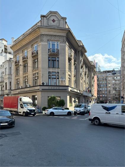 APARTAMENT CU 3 CAMERE DECOMANDAT - BLOC INTRETINUT - AMZEI - VICTORIEI - RETRAS - 18