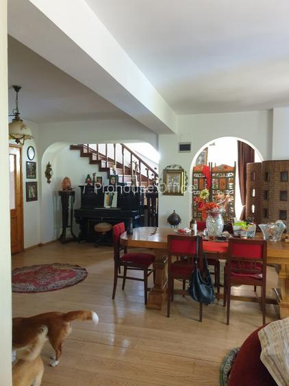 Snagov  Ultimul Refugiu la Lac: Proprietate Rara cu Priveliște de Poveste - 12