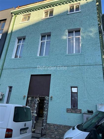 Cladire ultracentrala 1966 mp | consolidata | teren 1131 mp | Victoriei - Sfinti - 5