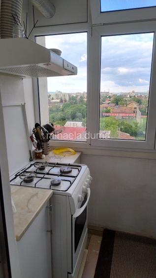Vânzare apartament 3 camere strada Eroilor nr 8 , zona Sala Sporturilor  - 13