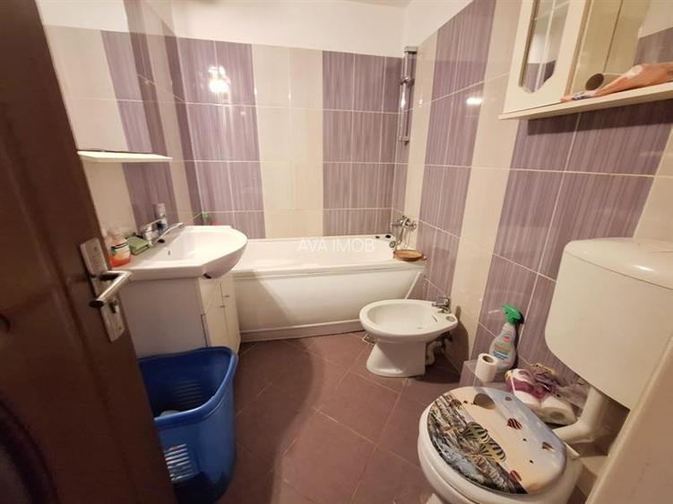 Apartament 2 camere decomandat  zona Nord - 11