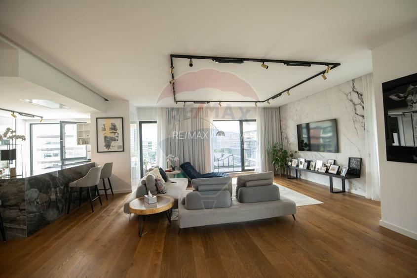 Penthouse cu 5 camere de vânzare Nusco City - 4