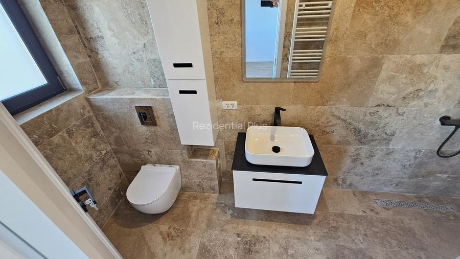 Duplex in complex privat, Tunari, curte proprie, comunitate restransa - 32