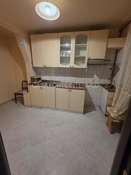 Apartament 3 Camere Tomis Nord - Zona Rustic 110000 euro - 6