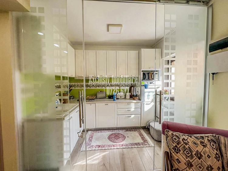 Casa cu 5 camere - centrala pe gaz si loc de parcare - zona Trocadero - 3