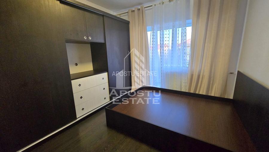 Apartament cu 3 camere, decomandat, zona Lipovei - 3
