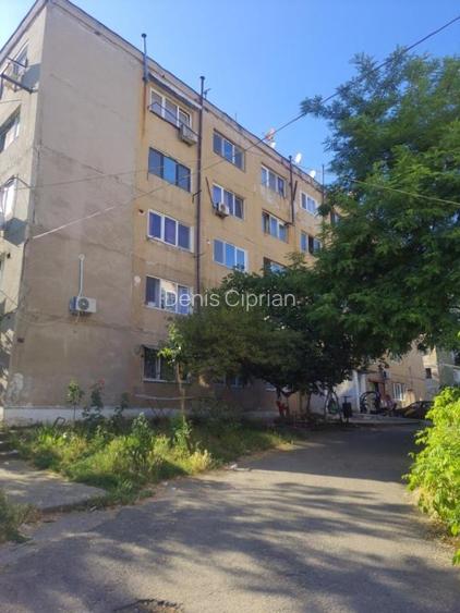 Vand Garsoniera Orsova Parter Strada Bujorului - 13