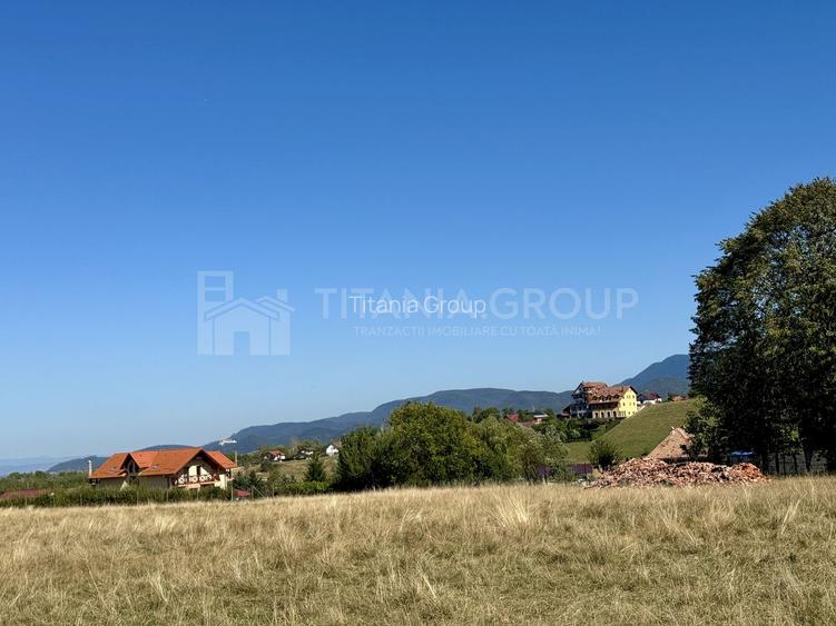 Teren intravilan parcelabil, priveliște spre munți, Sohodol, Bran - 9