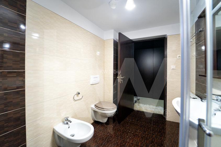 Casă individuală gata de mutat - Oportunitate in Cristian - 14