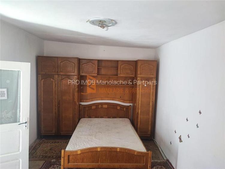 Casa tip parter + mansarda in zona Centru - 2