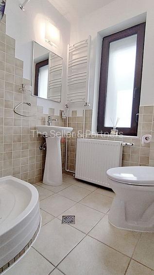 Resedinta familiala in Bunloc – intimitate, natura si acces rapid - 13