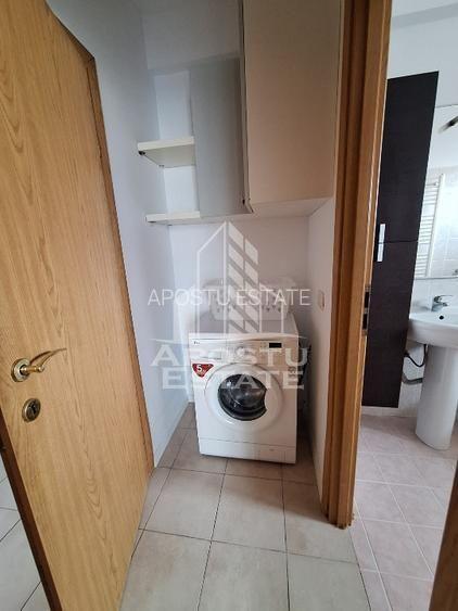 Vand apartament cu 2 camere,bloc nou cu lift,  zona Elisabetin - 8